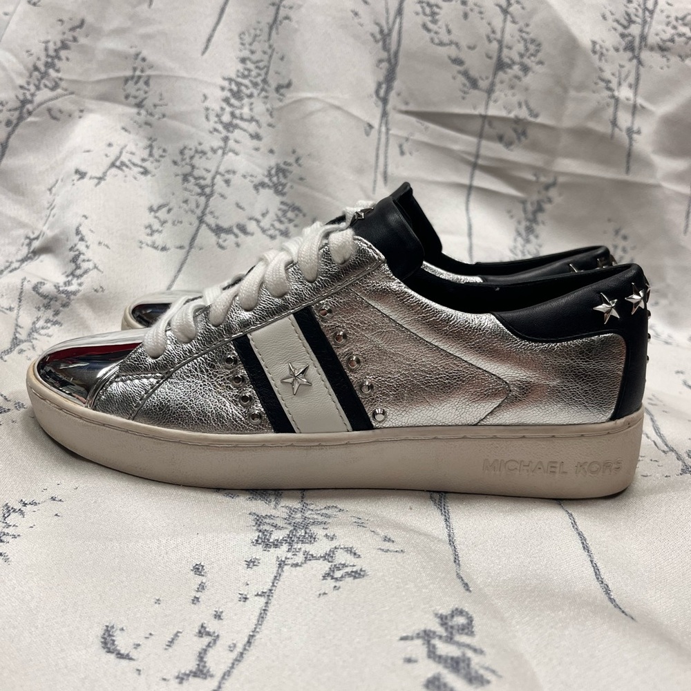 Michael Kors Woman’s Sneakers Size 5.5 silver